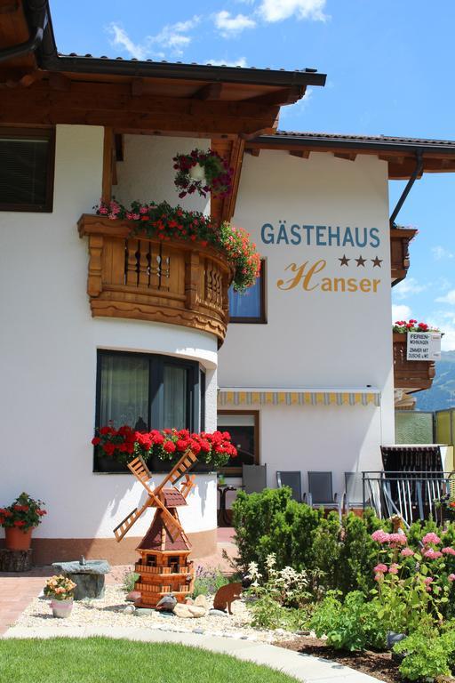 Gaestehaus Hanser Virgen Exterior photo