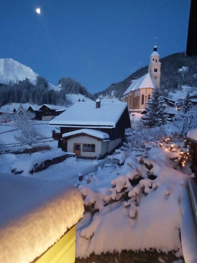 Gaestehaus Hanser Virgen Exterior photo